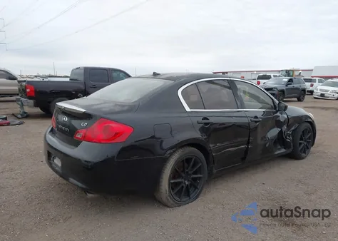 2012 Infiniti G37 Journey z USA, uszkodzony, nr VIN JN1CV6AP4CM624526